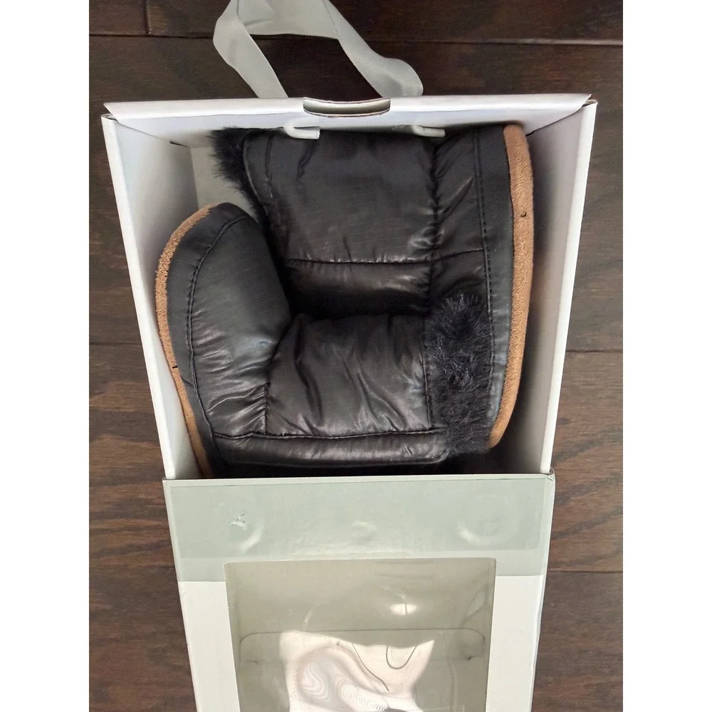 Robeez First Kicks Black Faux Fur Baby Boots 9-12 Months Soft Sole Booties